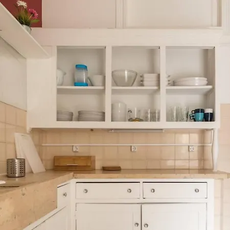 Guestready - Bright And Cosy Single In Central Lisbon