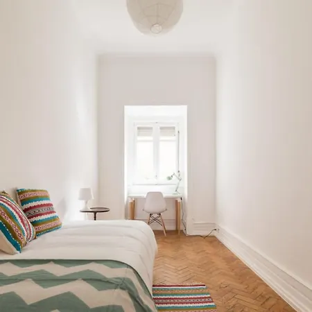 Apartment Guestready - Bright And Cosy Single In Central Lisbon